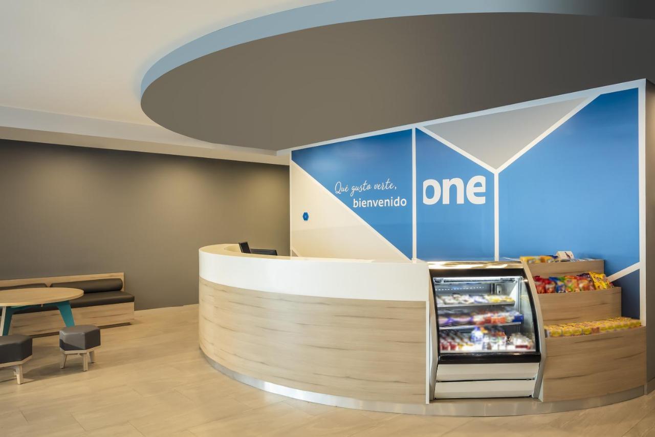 One Monterrey Tecnologico Hotel Luaran gambar