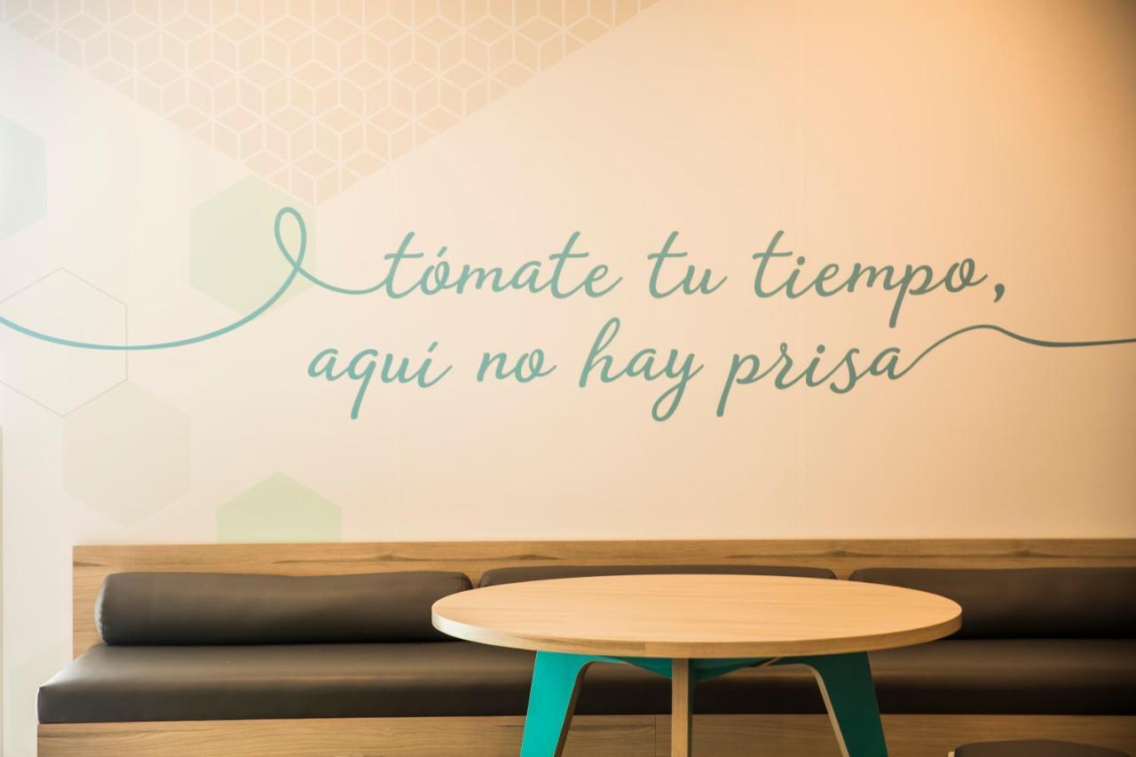 One Monterrey Tecnologico Hotel Luaran gambar